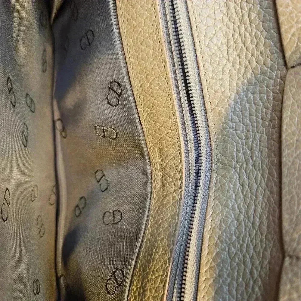 Dior honeycomb  pattern Wallet - Picture 11 of 14